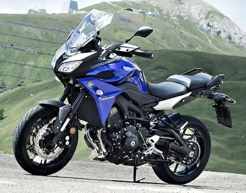 Download the 2017 Yamaha Tracer 900 Owners Manual in Spanish (PDF) for free.