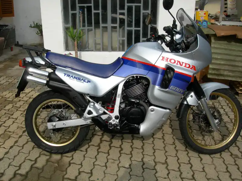 Descargar Manual de Taller Honda 600 Transalp 1987 PDF Gratis